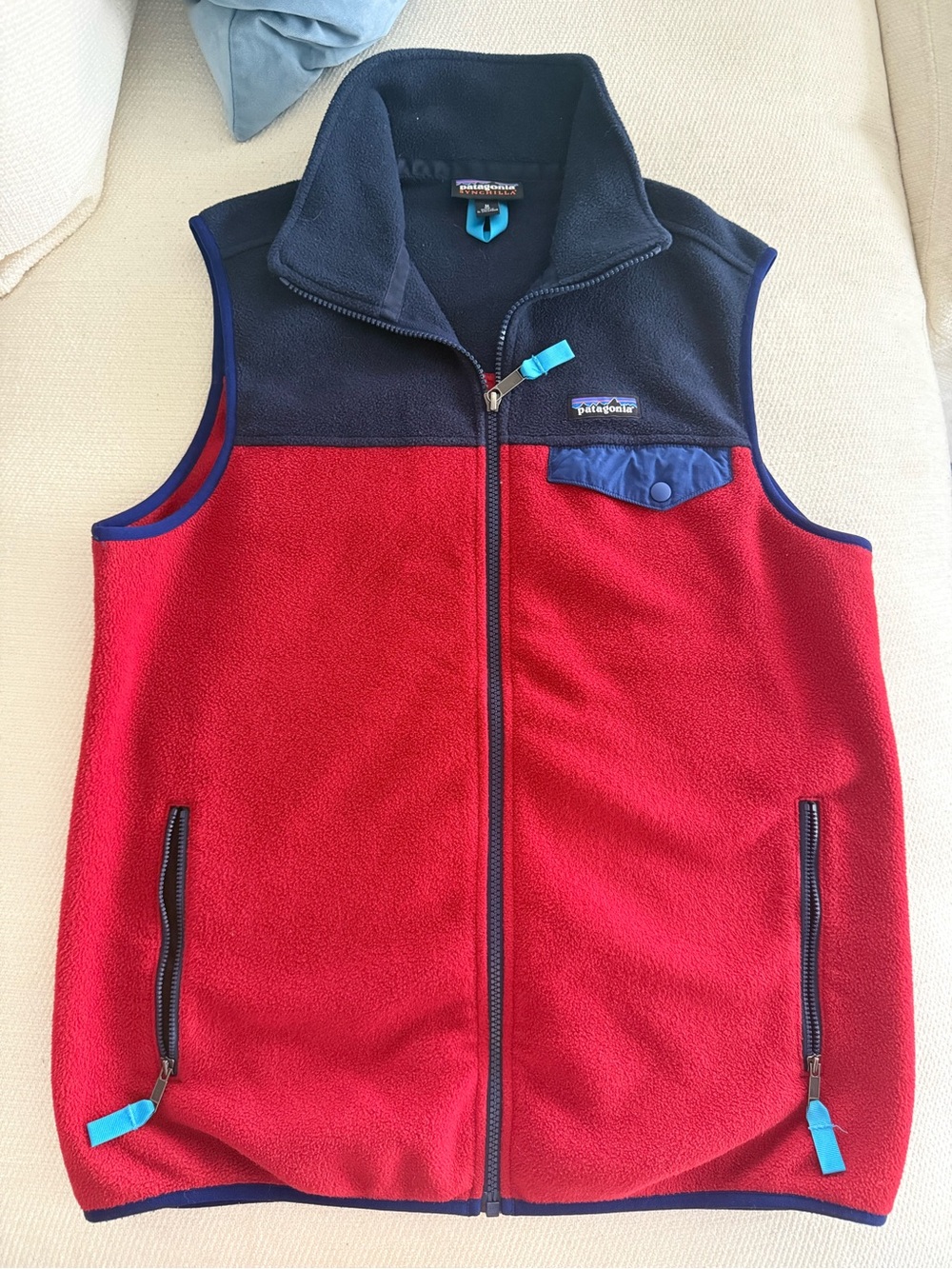 Patagonia Men’s Synchilla Fleece Vest in Red and Navy